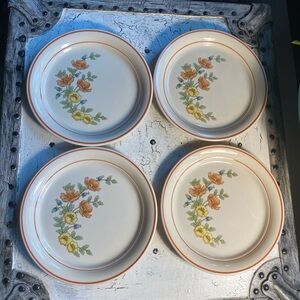 4 Corelle Royal Garden 8.5” Luncheon Plates